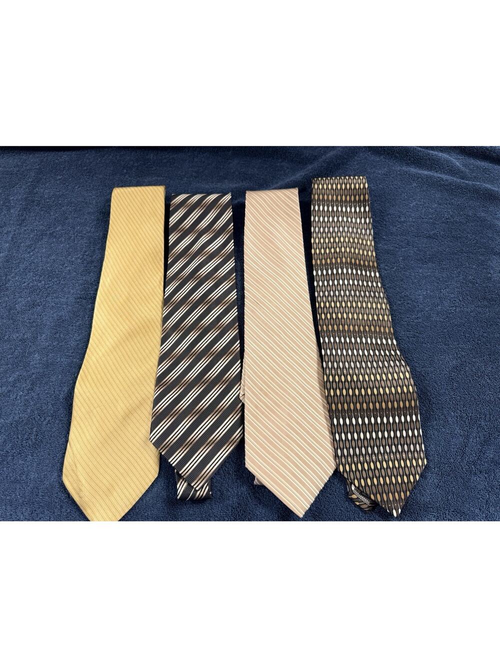 Lot of 4 Men’s Designer Neck Ties Bill Blass Silk Alexander Julian Apt 9